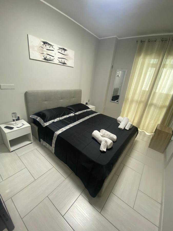 Casa Giuly 181 Bed and Breakfast Napoli Esterno foto