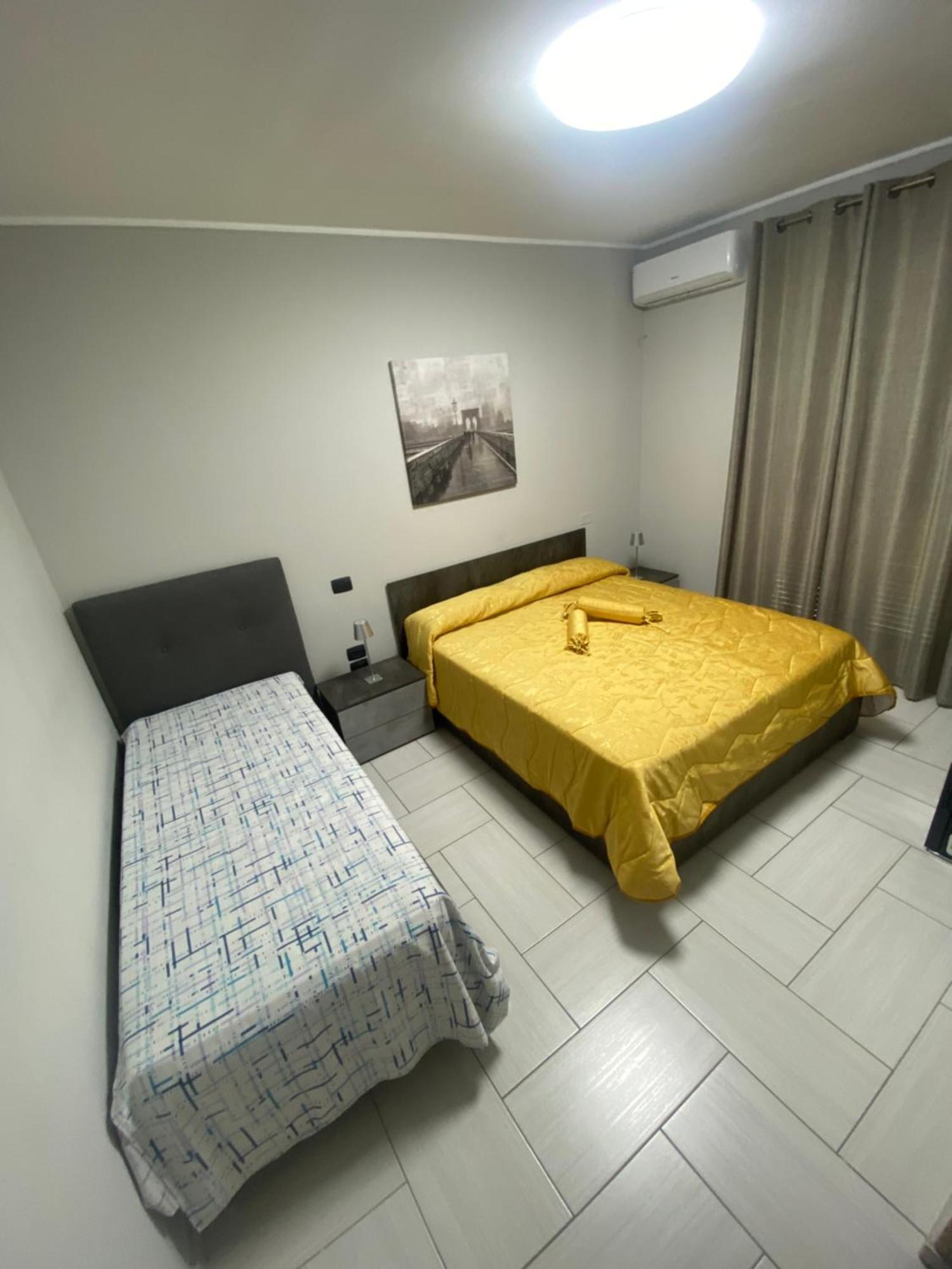 Casa Giuly 181 Bed and Breakfast Napoli Esterno foto